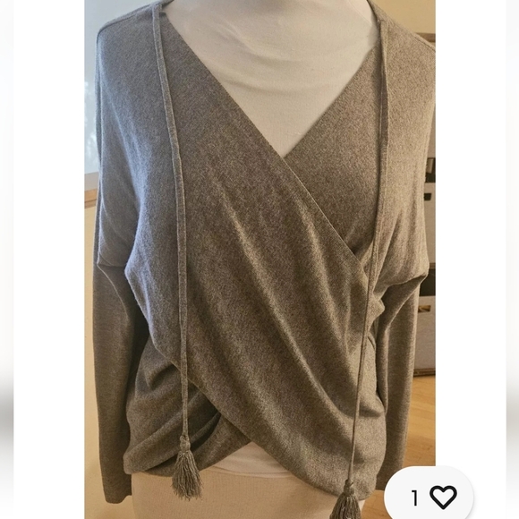 White House Black Market Sweaters - White House Black Market  Gretly Women's Criss Cross  Sweater W Tassels Sz M